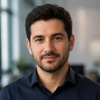 Professional portrait of a fictional author for an informative website, showing a trustworthy and approachable adult with sub